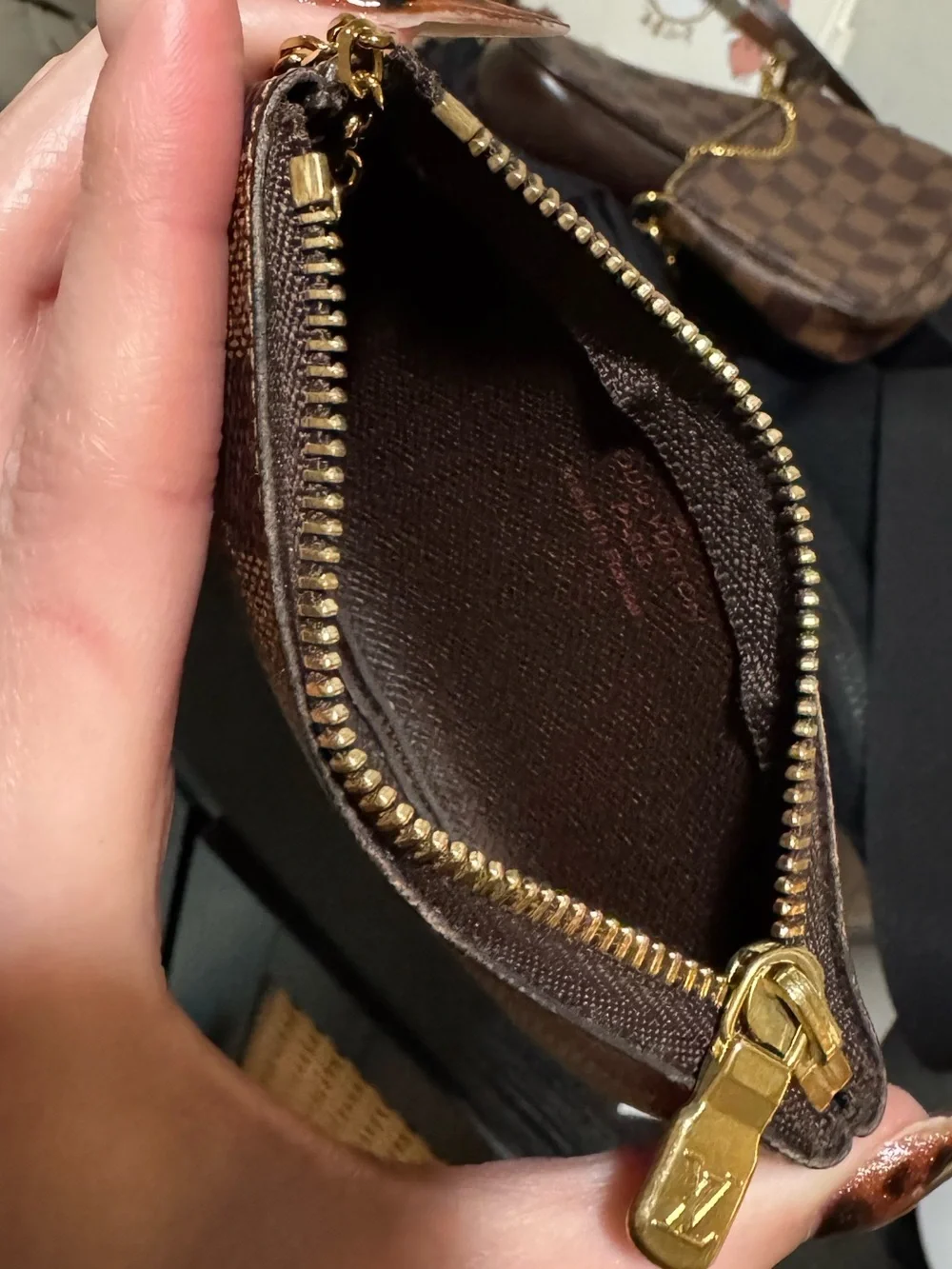 Authentic Louis Vuitton Brown Damier Ebene Key Pouch